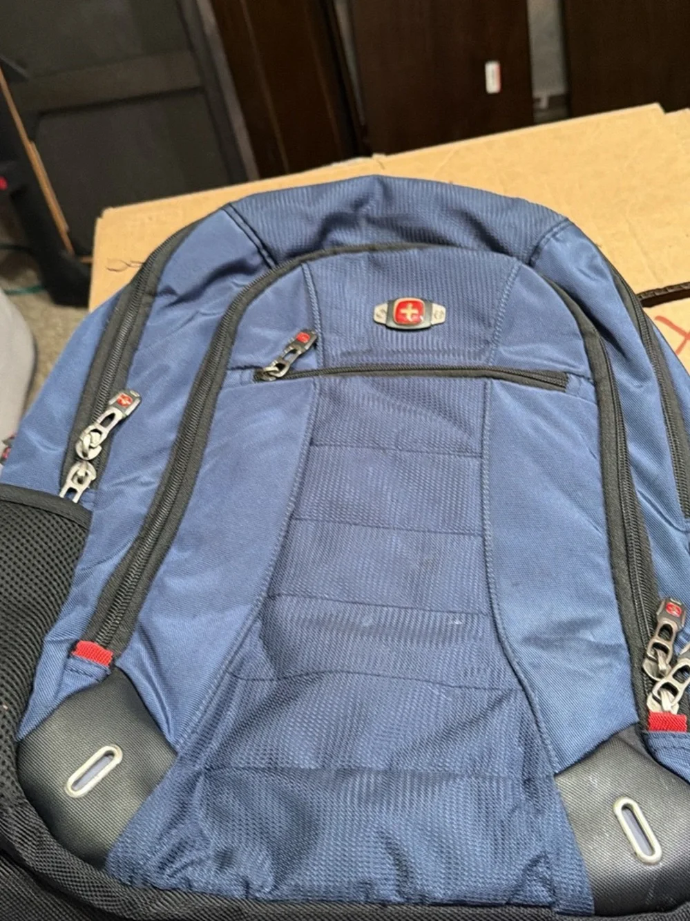 SwissGear Blue Men's Commuter Laptop Backpack with Red Accents